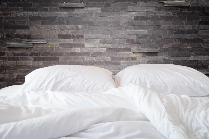 White sheets best for Airbnb